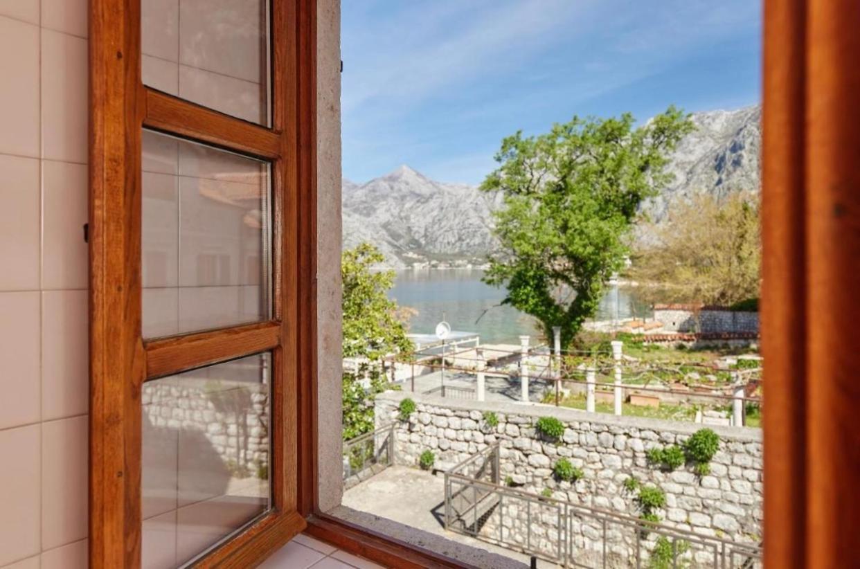 Apartments Barba Kotor Exterior photo